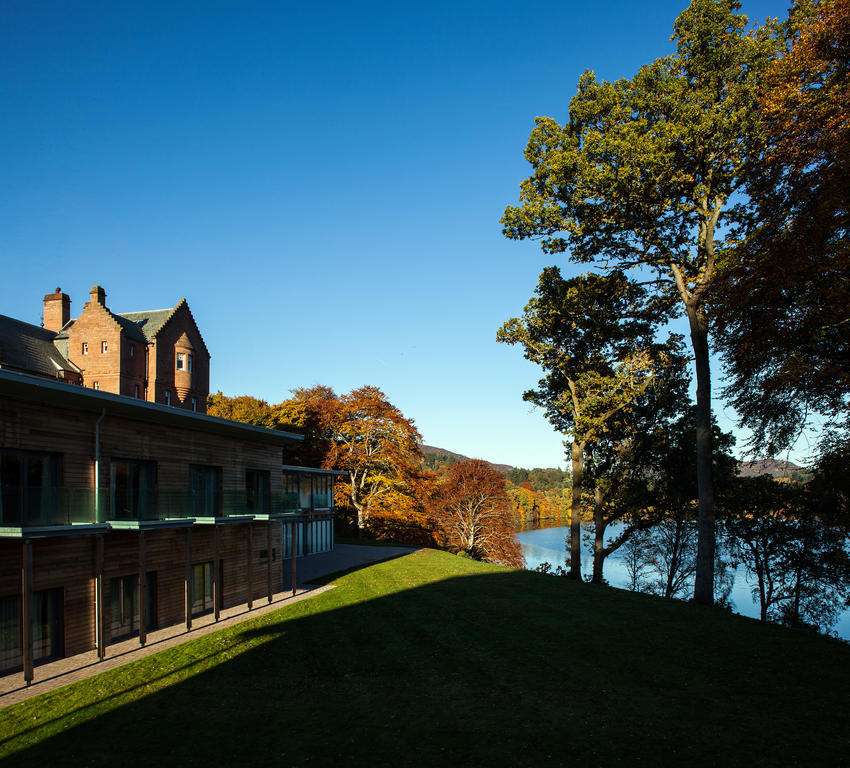 Fonab Castle Hotel Питлохри Экстерьер фото The Riverfront